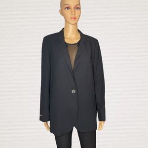 Women’s Black Peserico blazer. Size:46 (8-10)